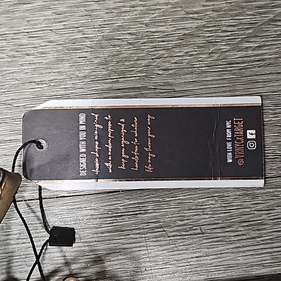 VRNYC x Target Crossbody Bag Tan - Picture 11 of 12